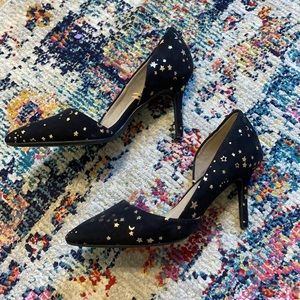 Old Navy Gold Star Pumps